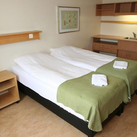 Akranes Guesthouse - Staywest ภายนอก รูปภาพ